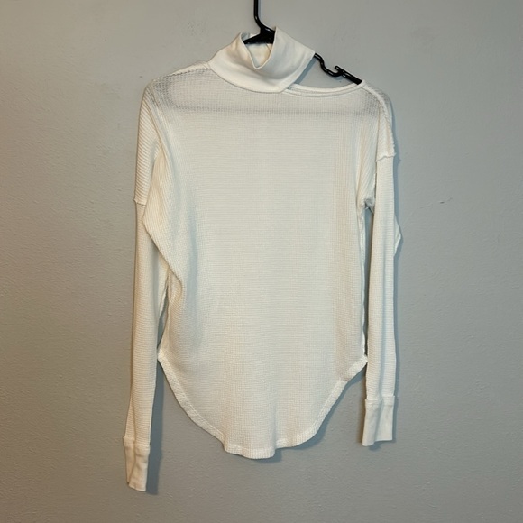 We the Free Just for You waffle turtleneck with cutout. White, womens size small - Picture 1 of 6